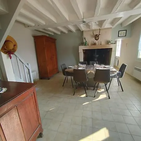 Le Trainefeuilles,Confortable,Chaleureux,200M Du Zoo Saint-Aignan  Exterior photo